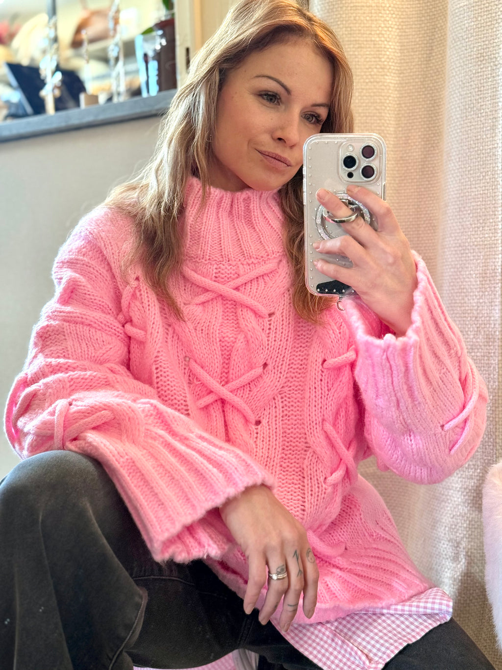 Pull en maille torsadée