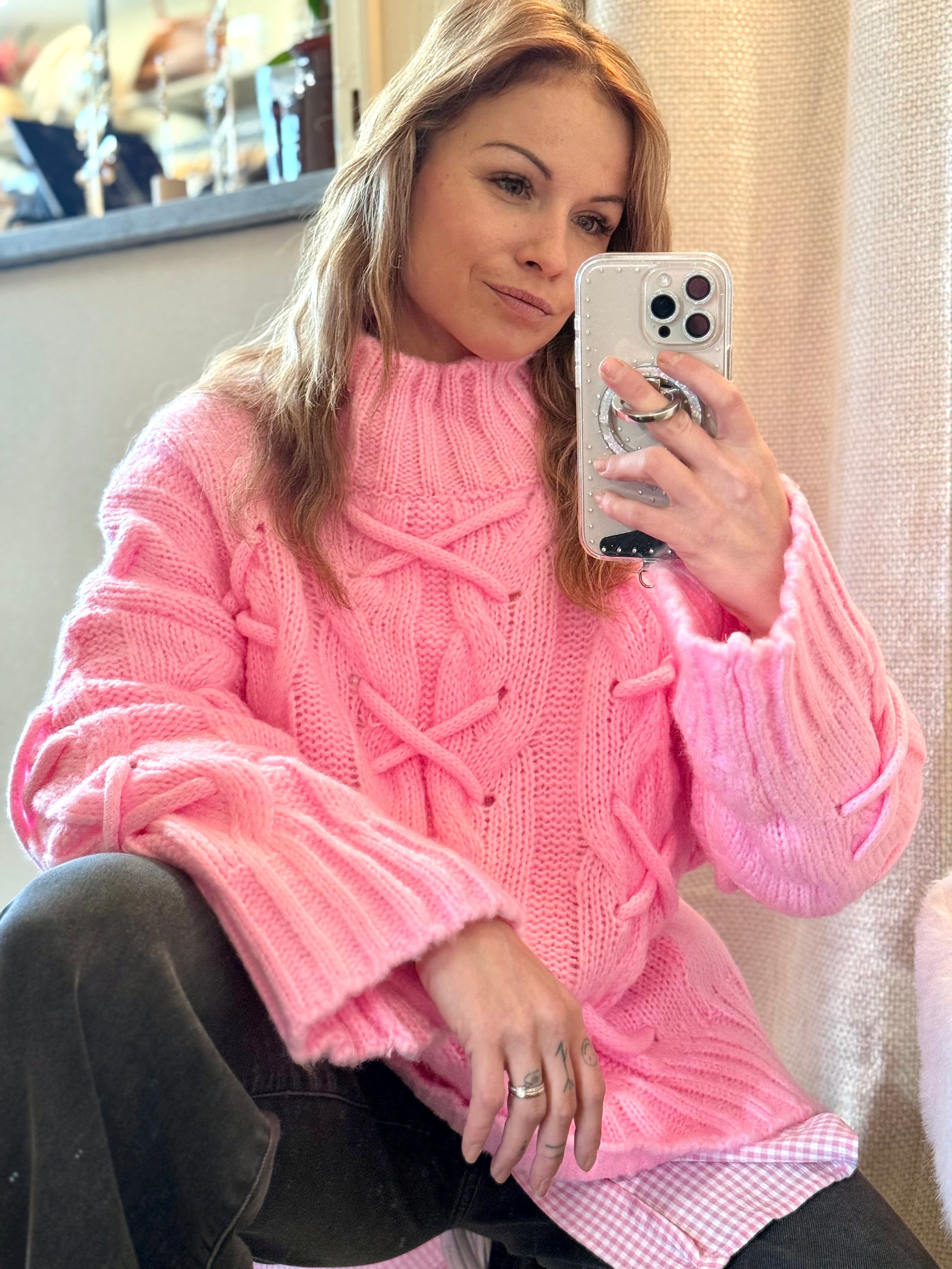 Pull en maille torsadée